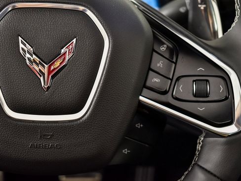 Used 2024 Chevrolet Corvette Stingray Preferred Cpe w/ 2LT image 10