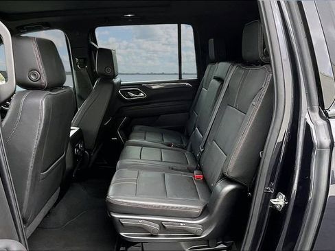 Certified 2023 Chevrolet Suburban RST AWD/4WD image 22