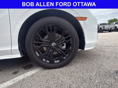 Used 2025 Honda Odyssey Sport-L image 12