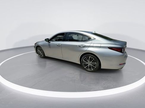 Used 2025 Lexus ES 350 w/ Premium Package FWD image 5