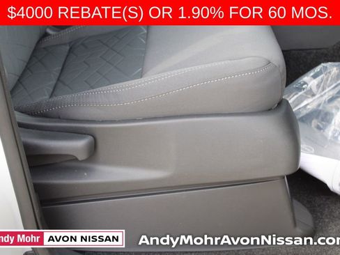 New 2025 Nissan Frontier SV image 15