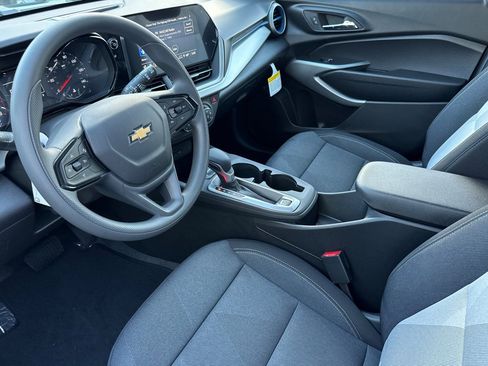 New 2026 Chevrolet Trax LS w/ LS Convenience Package image 9