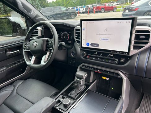 Used 2023 Toyota Tundra Platinum AWD/4WD image 25