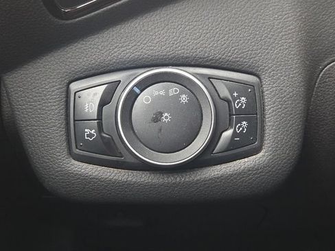 Used 2016 Ford Escape Titanium FWD image 29