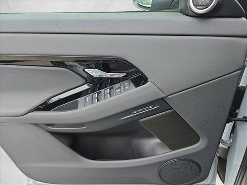 New 2026 Land Rover Range Rover Evoque S AWD/4WD image 28