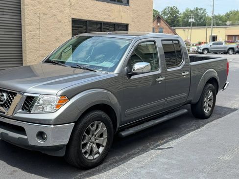 Used 2017 Nissan Frontier SL AWD/4WD image 41