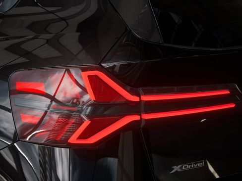 New 2026 BMW X3 xDrive30 w/ Premium Package image 8