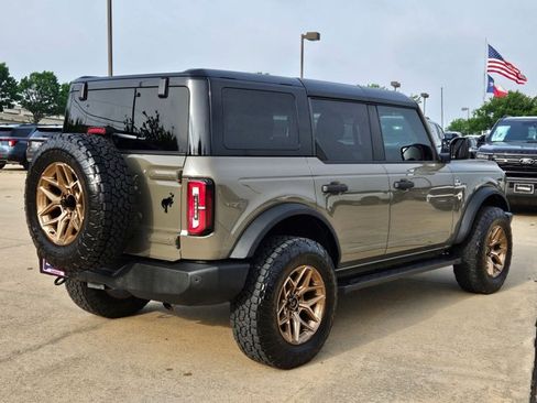 Used 2025 Ford Bronco Outer Banks AWD/4WD image 5