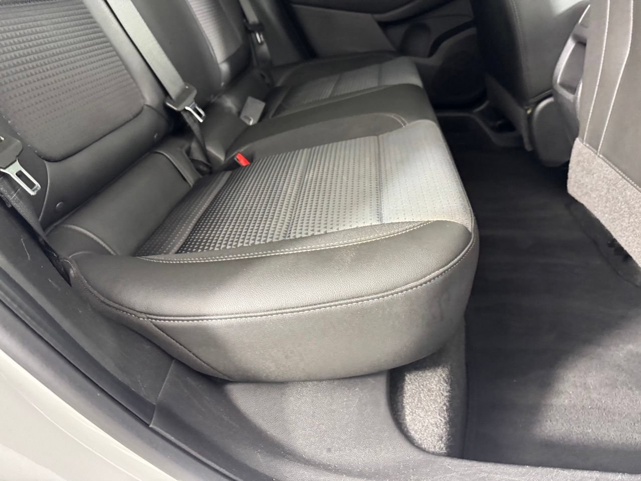 Used 2024 Chevrolet Trax LT FWD image 27