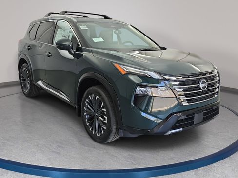 New 2026 Nissan Rogue Platinum AWD/4WD image 3