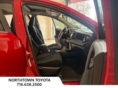 Used 2013 Toyota RAV4 XLE w/ Preferred Accessory Pkg image 18