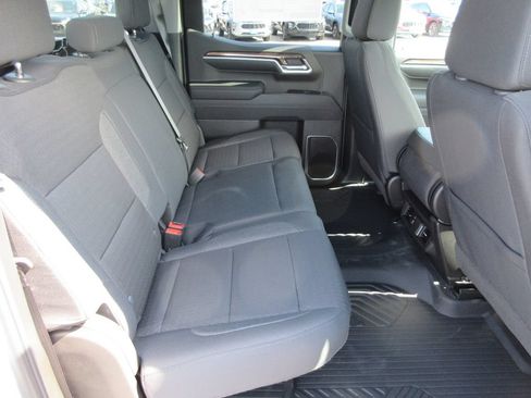 New 2026 Chevrolet Silverado 1500 LT w/ Z71 Off-Road Package AWD/4WD image 19
