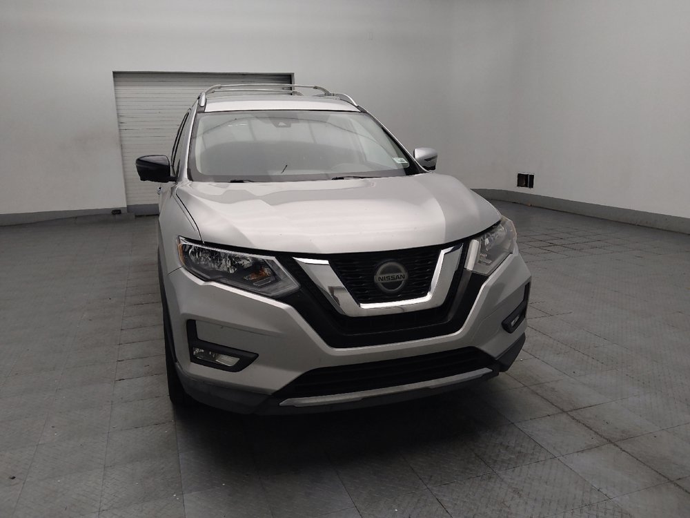 Used 2019 Nissan Rogue SV w/ Premium Package FWD image 14