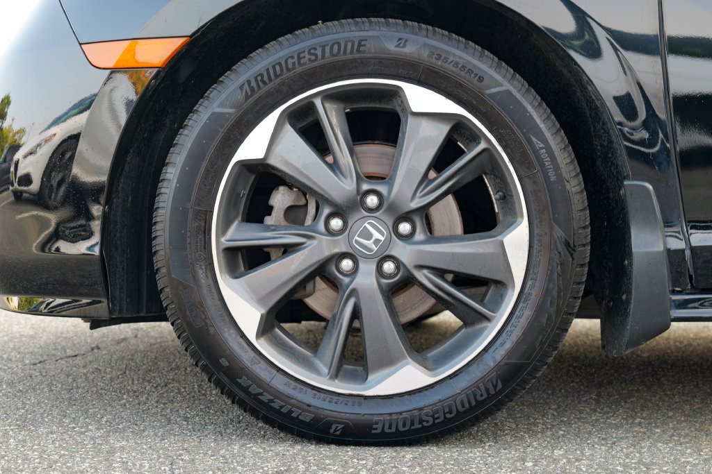 Used 2023 Honda Odyssey Elite image 15
