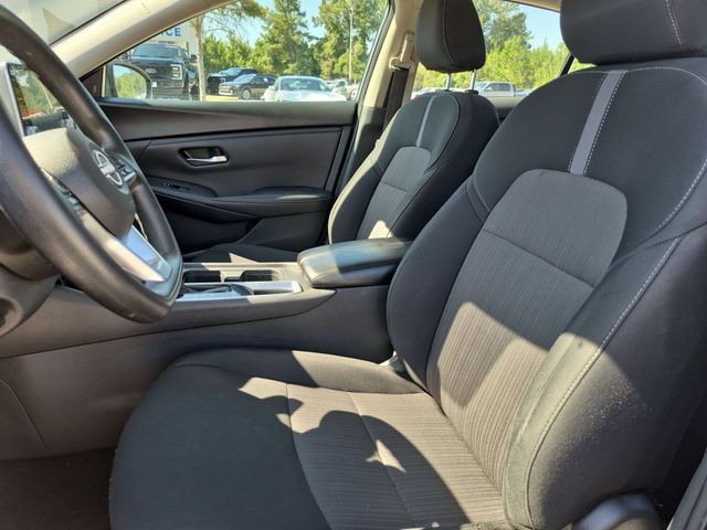 Used 2024 Nissan Sentra SV FWD image 14