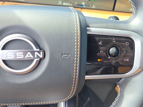 Used 2025 Nissan Armada Platinum Reserve AWD/4WD image 15