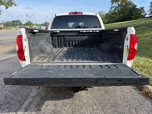 Used 2020 Toyota Tundra SR5 AWD/4WD image 4