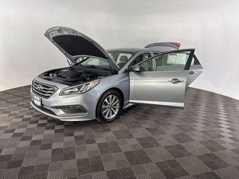 Used 2017 Hyundai Sonata Limited w/ Tech Package 03 image 12