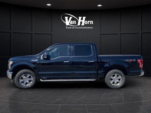 Used 2017 Ford F150 XLT w/ Equipment Group 302A Luxury image 4