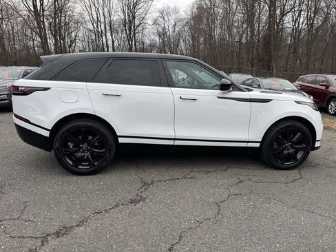 Used 2023 Land Rover Range Rover Velar R-Dynamic S image 7