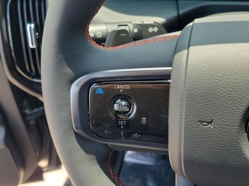 New 2025 Nissan Armada PRO-4X image 31