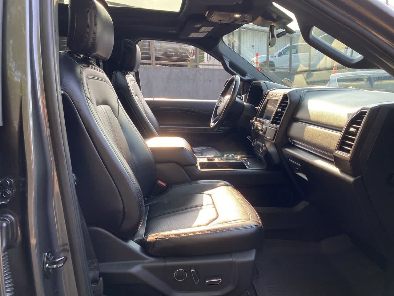 Used 2020 Ford Expedition Limited w/ Special Edition Package AWD/4WD image 19