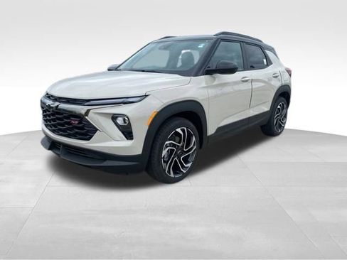 New 2026 Chevrolet TrailBlazer RS w/ Driver Confidence Package image 3