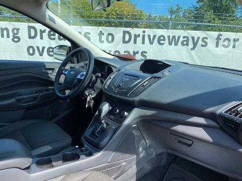 Used 2015 Ford Escape S FWD image 16