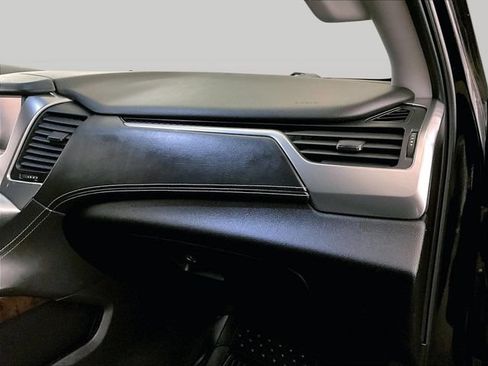 Used 2016 Chevrolet Tahoe LS AWD/4WD image 16