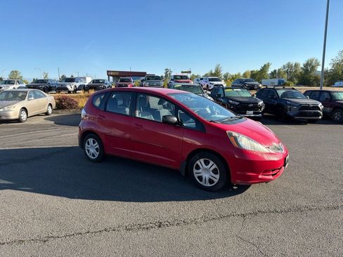 Used 2011 Honda Fit image 2