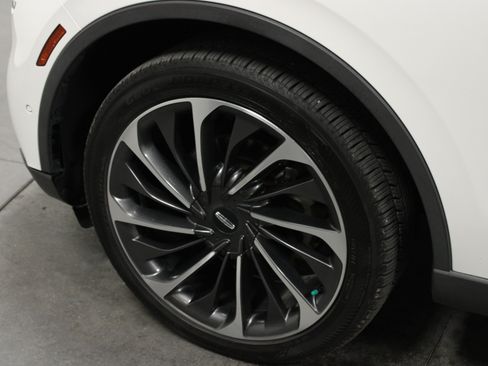 Used 2022 Lincoln Aviator Reserve w/ Equipment Group 201A AWD/4WD image 10