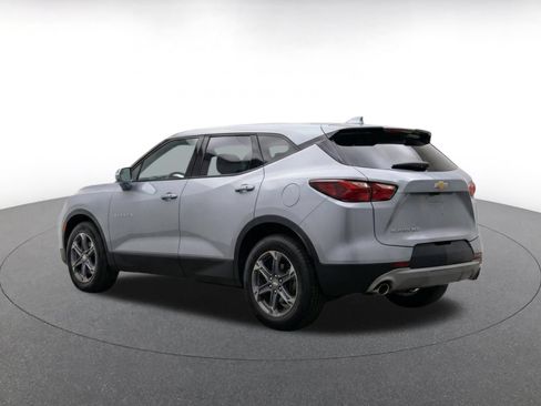 Used 2026 Chevrolet Blazer LT FWD image 7