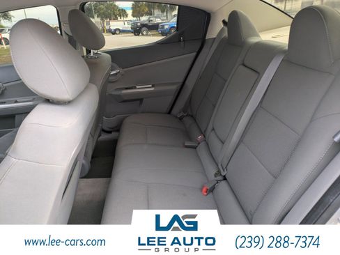 Used 2008 Dodge Avenger SXT image 9