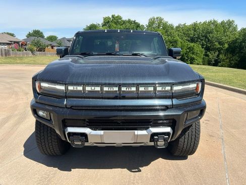 Used 2025 GMC Hummer EV 2X AWD/4WD image 8