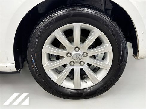 Used 2013 Chrysler 200 Limited image 31
