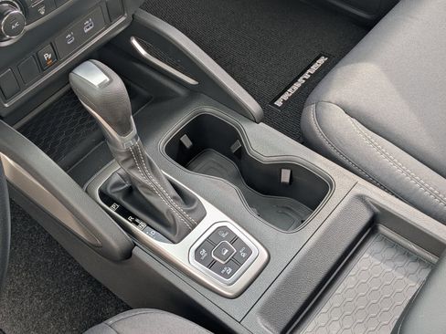 New 2026 Nissan Frontier SV image 23