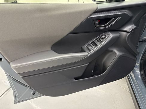 Certified 2024 Subaru Crosstrek 2.0i Premium w/ Crosstrek Mirror Package AWD/4WD image 11