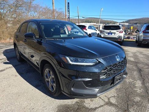 Used 2026 Honda HR-V LX image 8