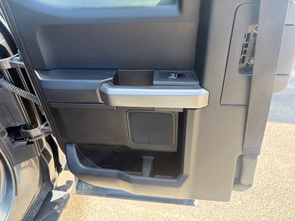 Used 2016 Ford F150 XLT w/ Equipment Group 301A Mid AWD/4WD image 27