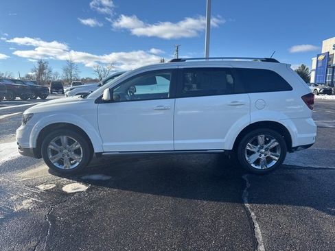Used 2017 Dodge Journey Crossroad w/ Flexible Seating Group image 6