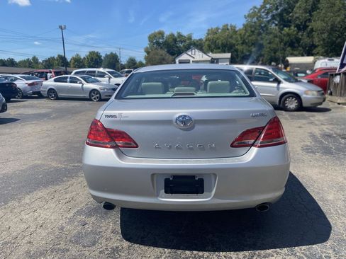 Used 2006 Toyota Avalon Limited FWD image 6