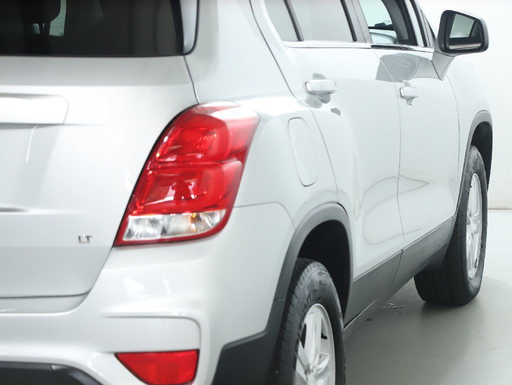 Used 2019 Chevrolet Trax LT AWD/4WD image 44
