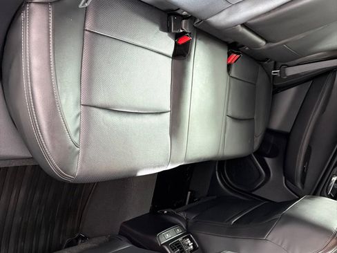 Used 2017 Subaru Outback 2.5i Limited image 24