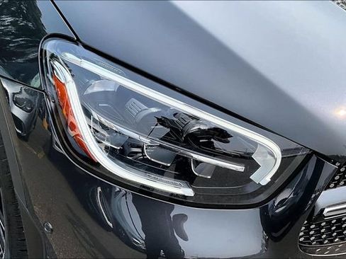 Certified 2022 Mercedes-Benz GLC 300 4MATIC Coupe image 24