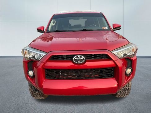 Used 2018 Toyota 4Runner SR5 Premium AWD/4WD image 6