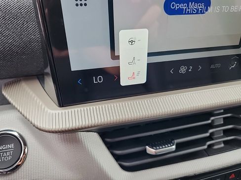 New 2025 Ford Explorer Active w/ Active Comfort Package image 15