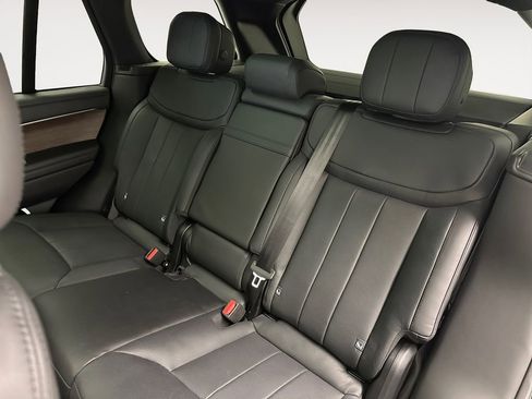 Used 2023 Land Rover Range Rover SE AWD/4WD image 10