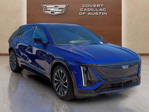 New 2026 Cadillac Lyriq Premium Sport w/ LPO, Floor Liner Package AWD/4WD image 7