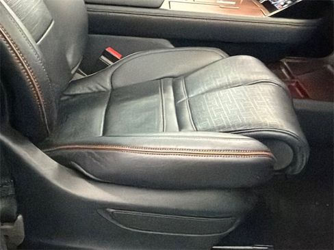 Used 2023 Lincoln Navigator Black Label image 13