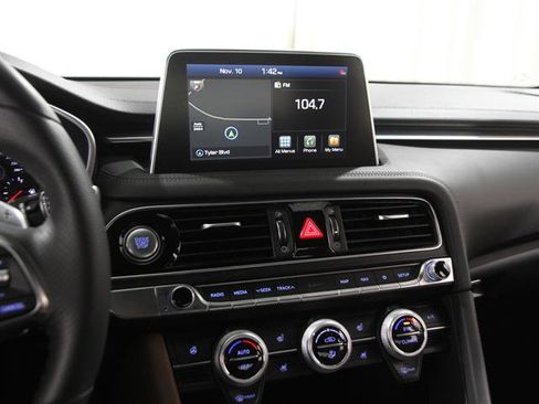 Used 2020 Genesis G70 3.3T w/ Elite Package image 9